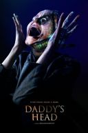 Głowa tatusia / Daddy's Head (2024) [PL.1080p.BluRay.x264.AC3-R22] [Lektor PL] [mkv] [FIONA9] [Daddys]