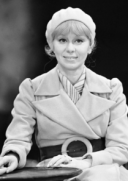 Dziewczęta z Nowolipek cz-3 Bronka (1970) - Pola Gojawiczyńska - Stanisław Wohl [h264] [teatr telewizji,serial polski] [mp4]  [FIONA9]