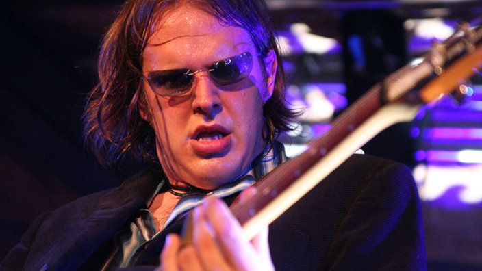 JOE BONAMASSA - LIVE IN DER BURG SATZVEY EIFEL 2005 [HDTV 720] [FALLEN ANGEL]